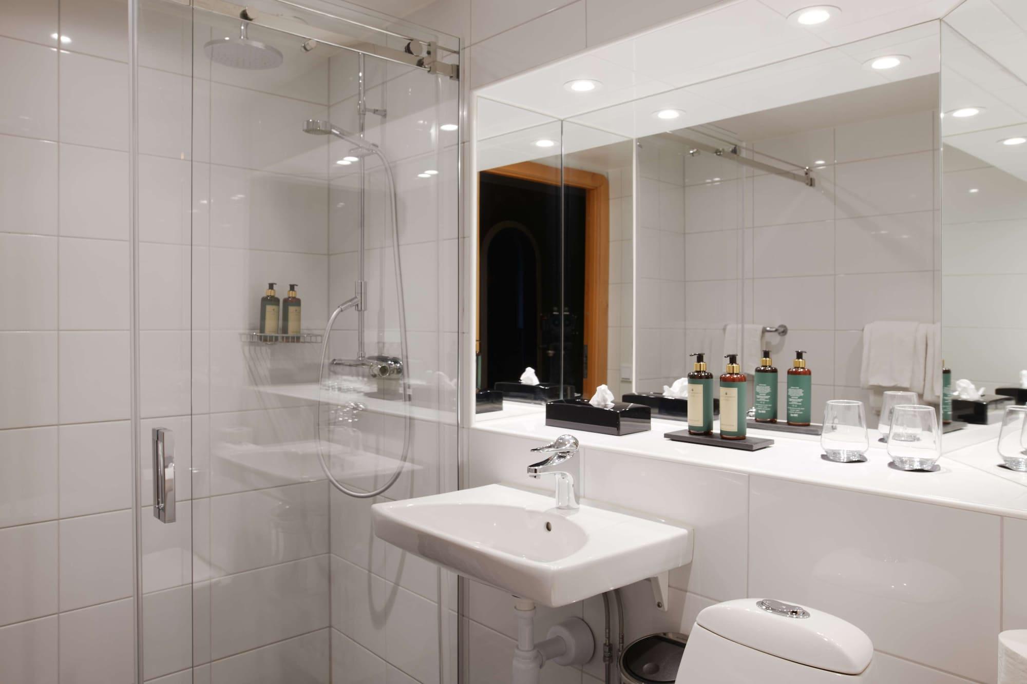 Best Western Hotel Danderyd Екстер'єр фото